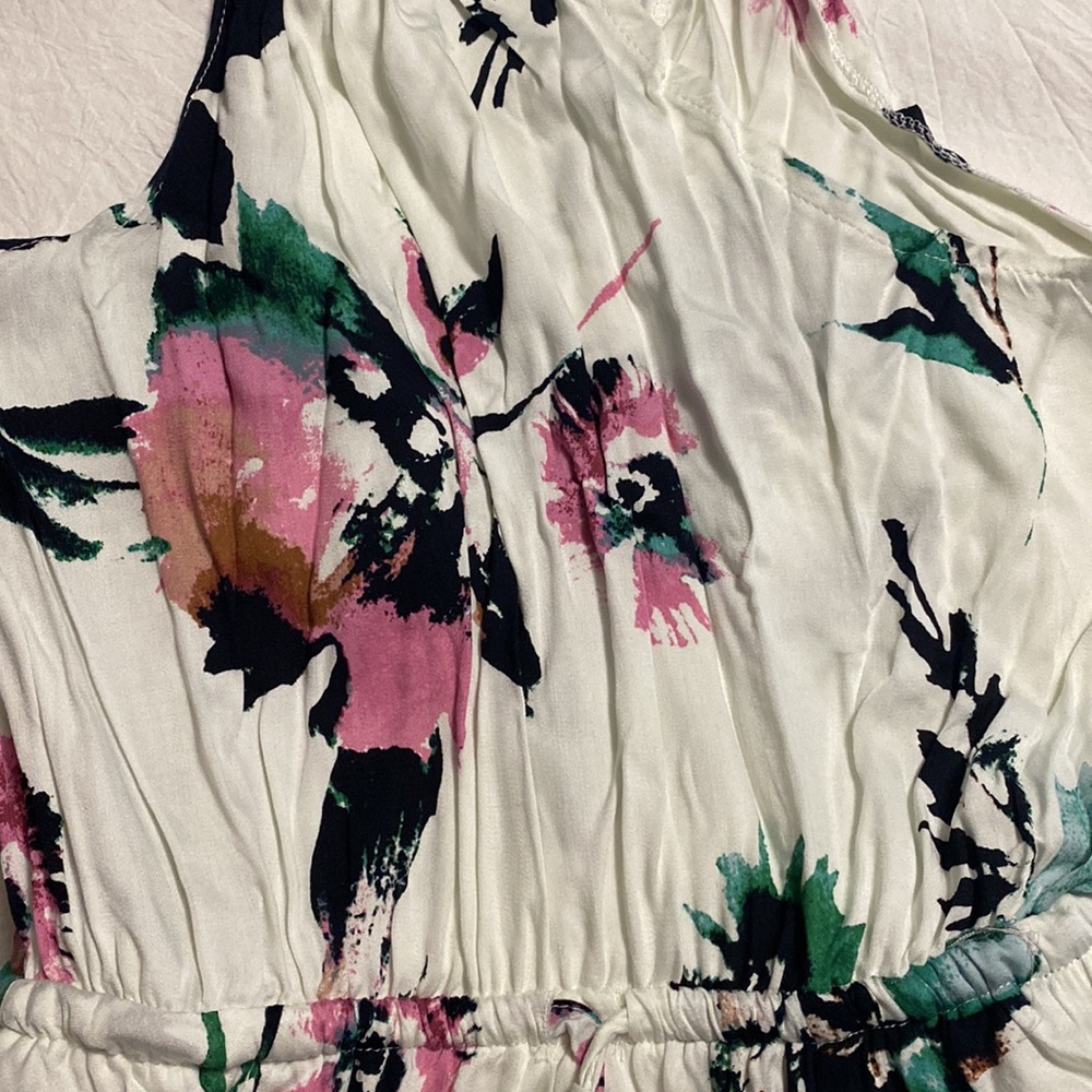 New!! Vici Floral Temple Adjustable Halter
Maxi Dress - Picture 3 of 7